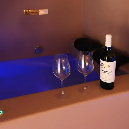 La Piazzetta Luxury 게스트하우스 *