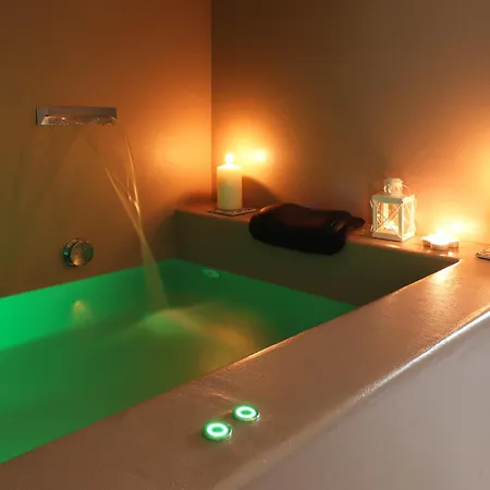 La Piazzetta Luxury Konukevi